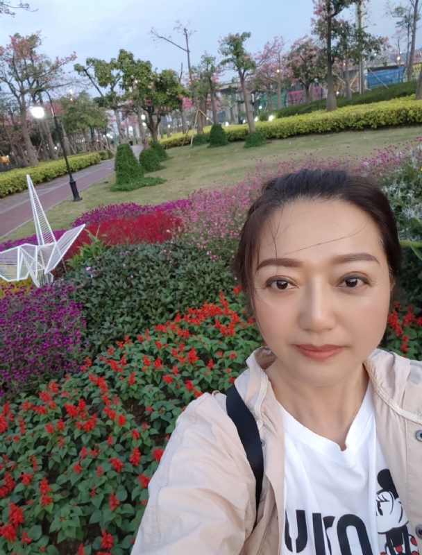 m云朵的第一张照片--武汉相亲服务中心
