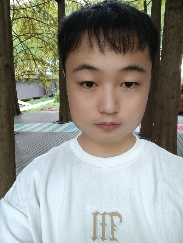 故人似的第一张照片--武汉相亲服务中心