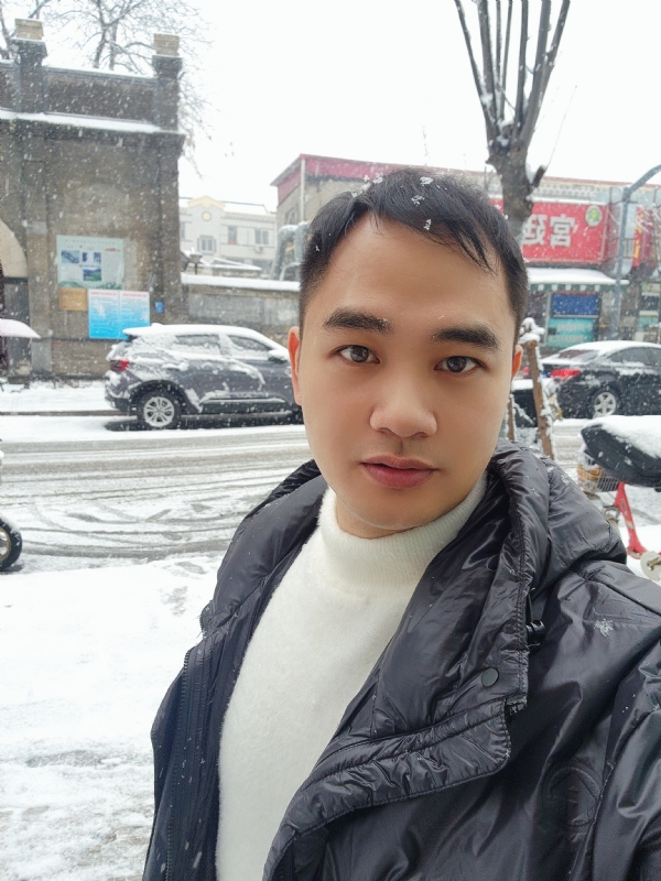 寻找合适伴侣的第一张照片--武汉相亲服务中心