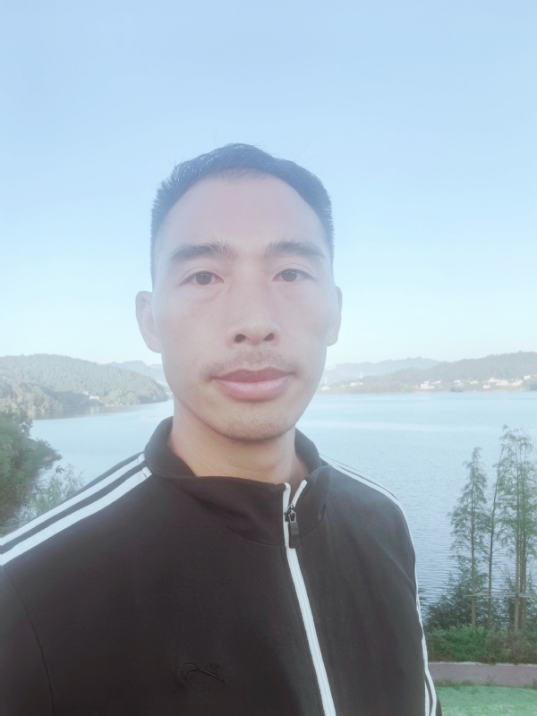 Runner的第一张照片--武汉相亲服务中心