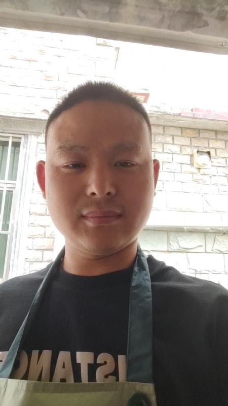 时光流逝的第一张照片--武汉相亲服务中心
