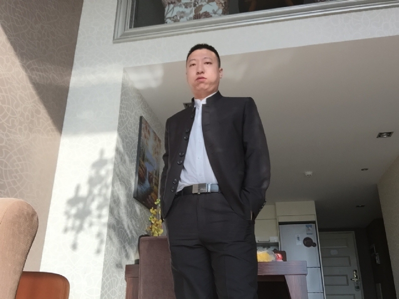 雅小炁的第一张照片--武汉相亲服务中心