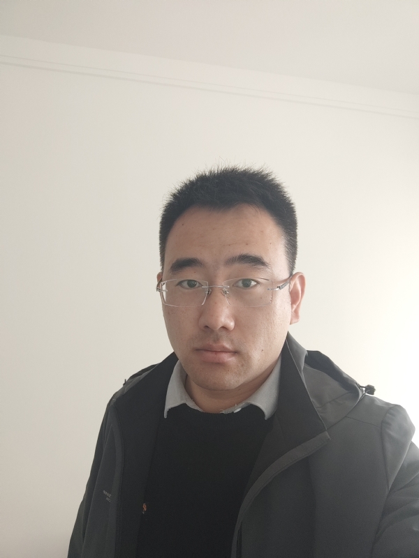真诚的第一张照片--武汉相亲服务中心