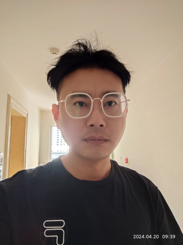 信带小李的第一张照片--武汉相亲服务中心