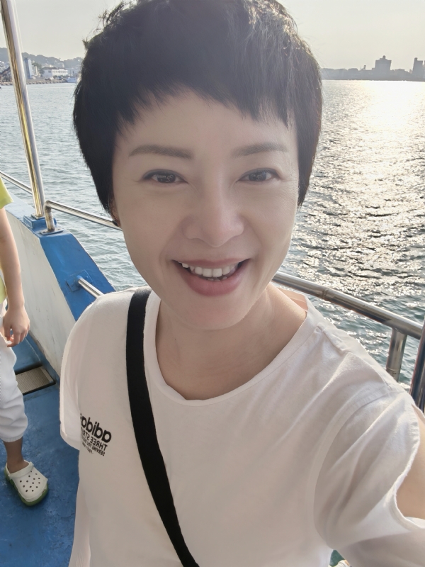 Tina的第一张照片--武汉相亲服务中心