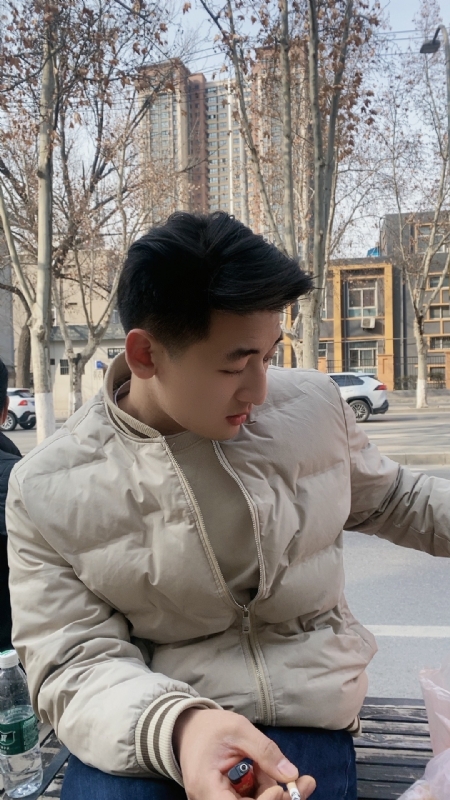 liyifan的第一张照片--武汉相亲服务中心