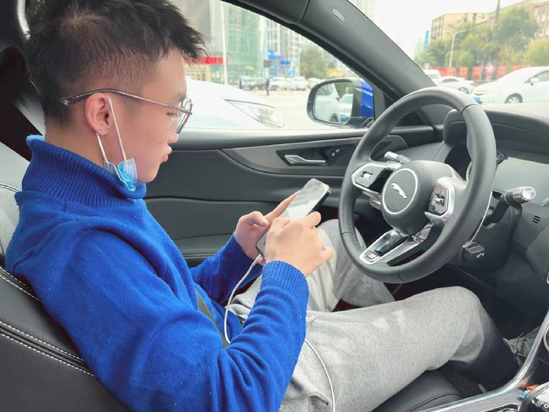 你的橘的第一张照片--武汉相亲服务中心