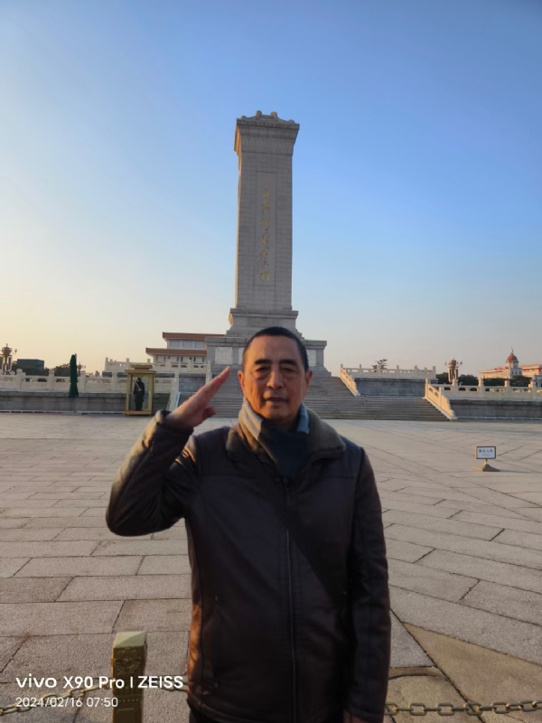 超爱英的第五张照片--武汉相亲服务中心