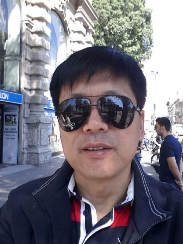春风的第一张照片--武汉相亲服务中心