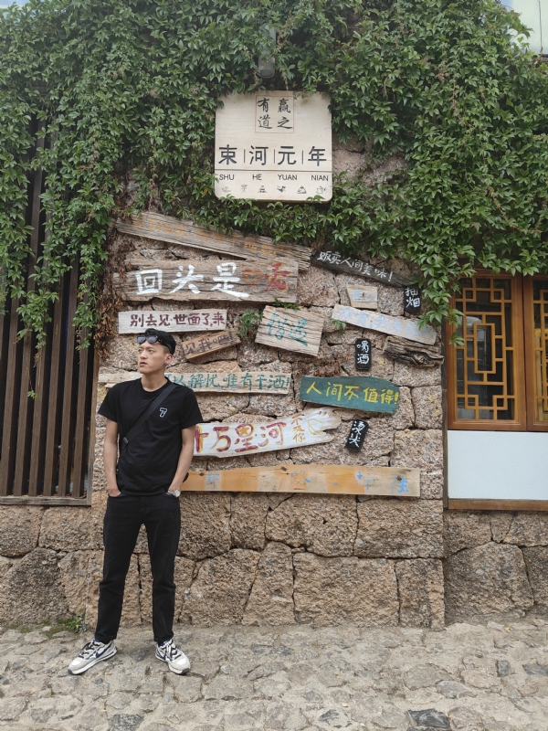 洛丿的第一张照片--武汉相亲服务中心