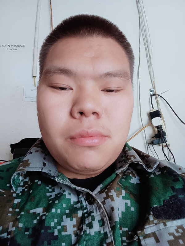 石文强的第一张照片--武汉相亲服务中心