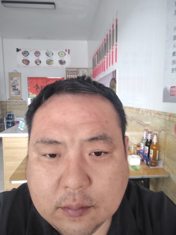 风云鹏的第一张照片--武汉相亲服务中心