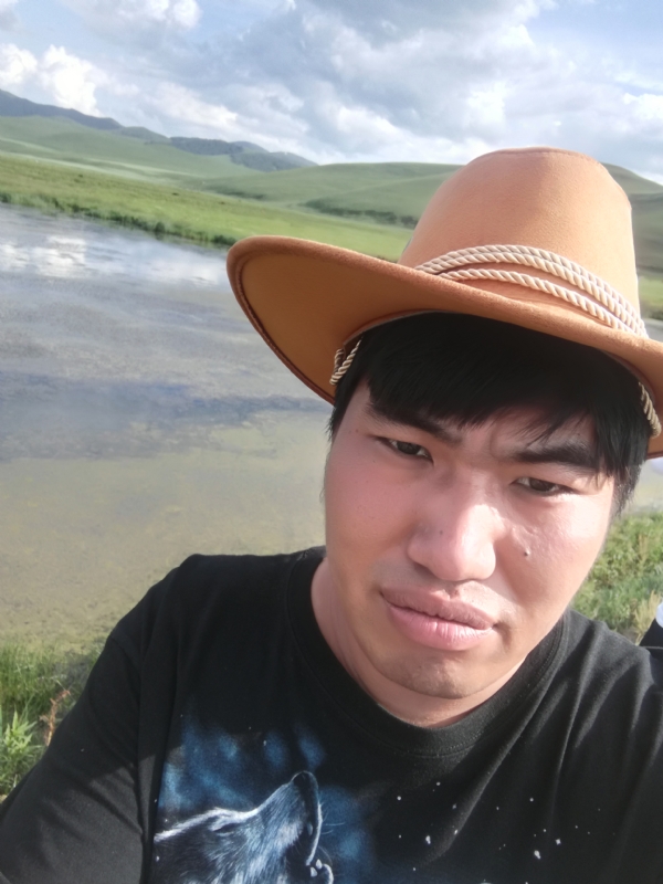 LOVE的誓言的第一张照片--武汉相亲服务中心
