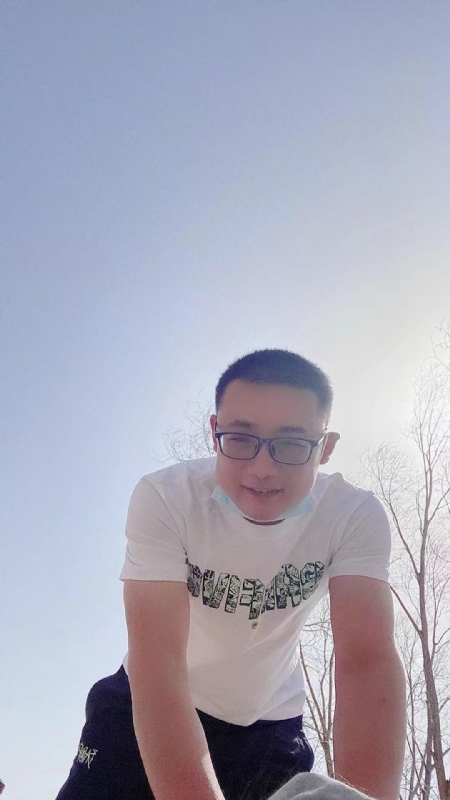 何东的第一张照片--武汉相亲服务中心