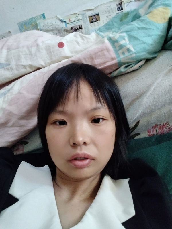 可爱的第三张照片--武汉相亲服务中心