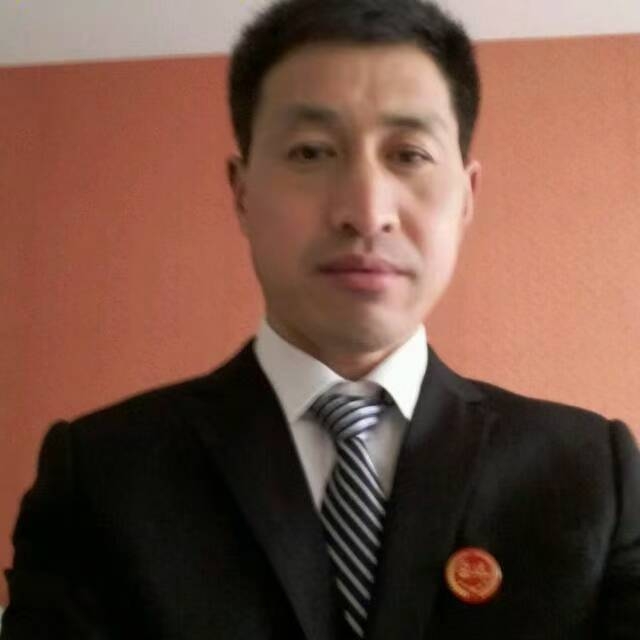寻觅对象的第一张照片--武汉相亲服务中心