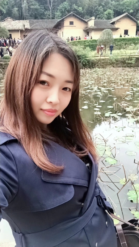 百合的第一张照片--武汉相亲服务中心