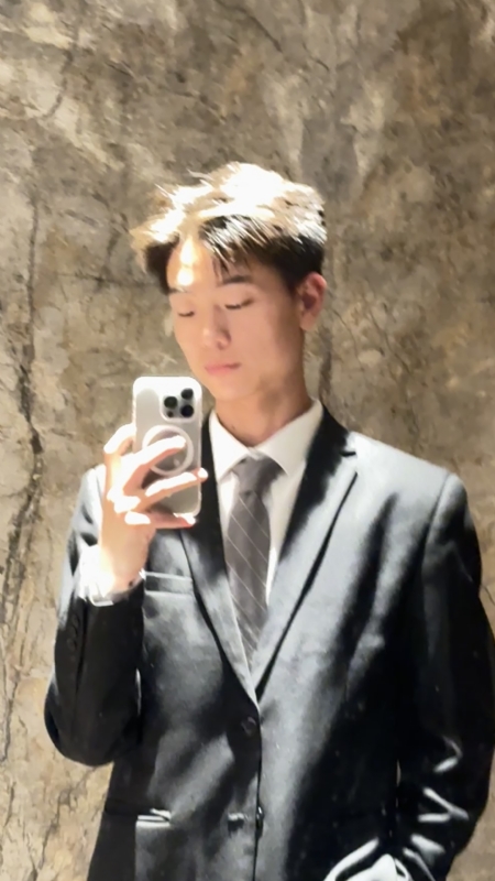 李欣航的第一张照片--武汉相亲服务中心