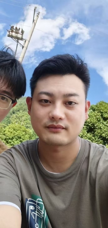 遥想多年前的第一张照片--武汉相亲服务中心