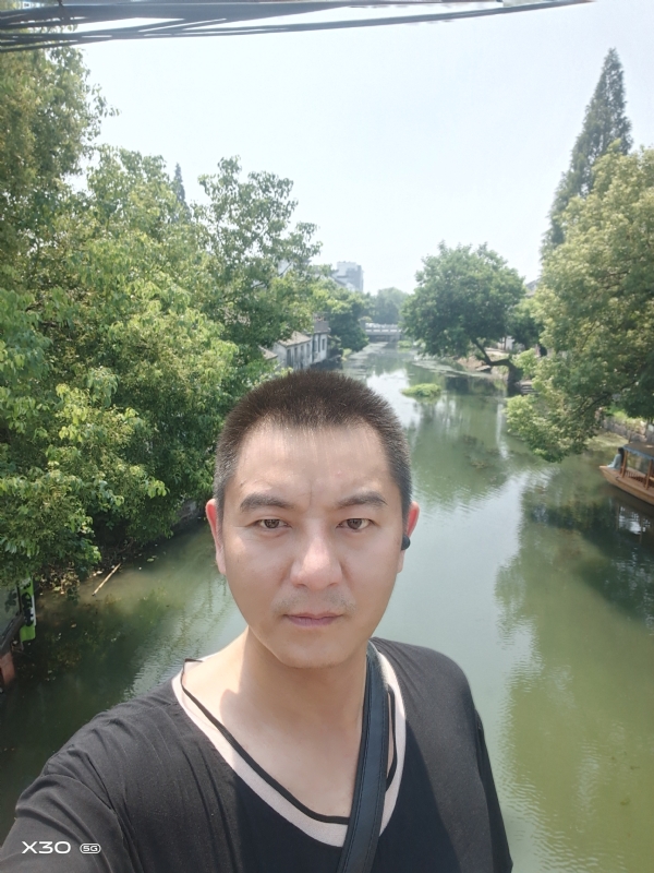 肖老兵yx的第二张照片--武汉相亲服务中心