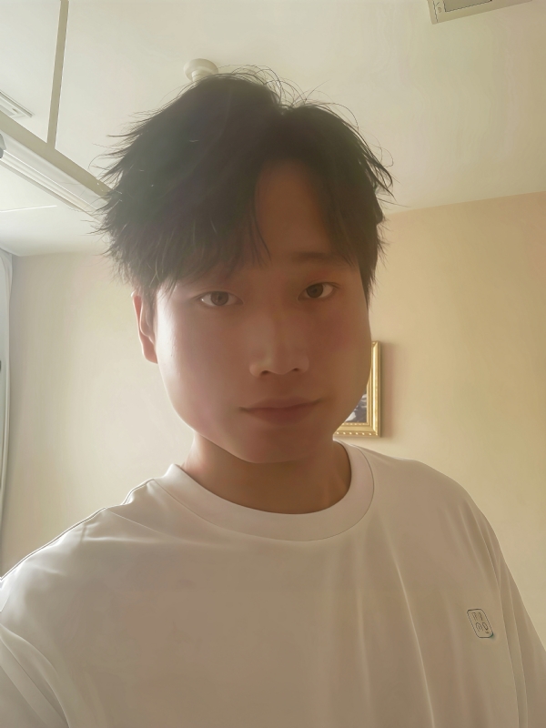 阿彤的第一张照片--武汉相亲服务中心