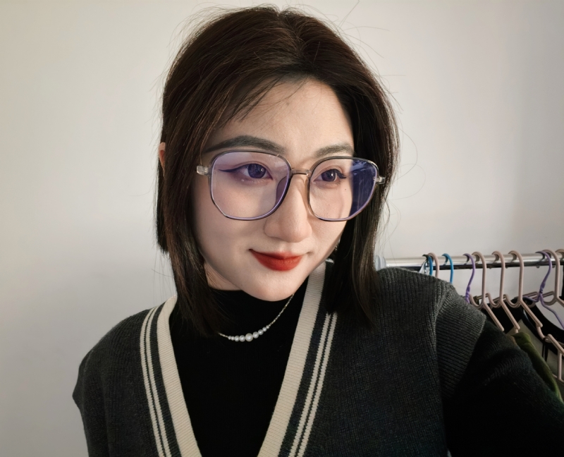 Helen的第一张照片--武汉相亲服务中心