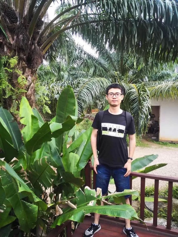 不走心的第一张照片--武汉相亲服务中心