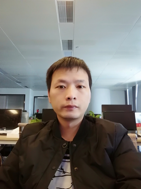 刘堃的第一张照片--武汉相亲服务中心