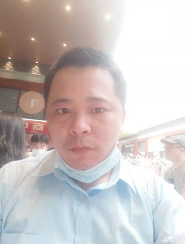 l蓝莲的第一张照片--武汉相亲服务中心