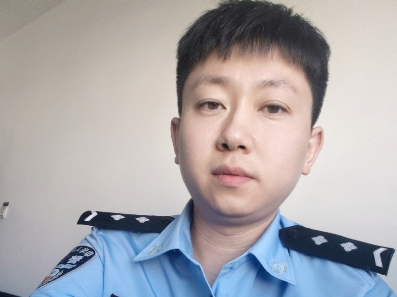 峻仔的第一张照片--武汉相亲服务中心