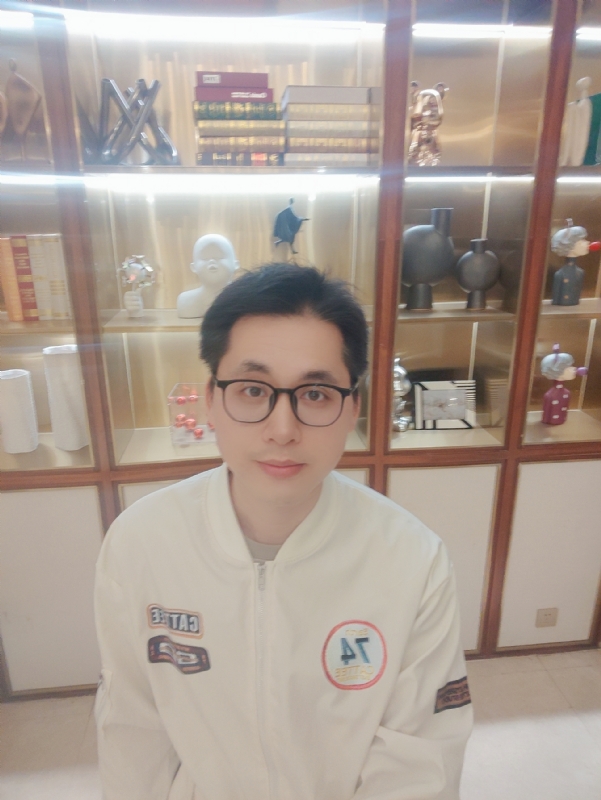 共享夕阳的第二张照片--武汉相亲服务中心
