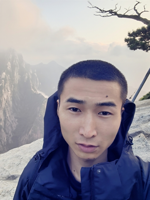 汪先生的第一张照片--武汉相亲服务中心