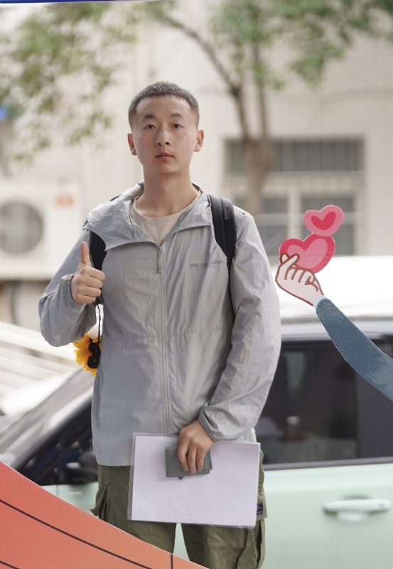当下的第一张照片--武汉相亲服务中心
