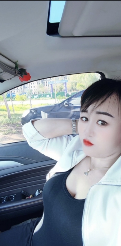 王芳燕的第五张照片--武汉相亲服务中心