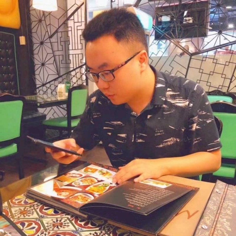 潇湘的第一张照片--武汉相亲服务中心