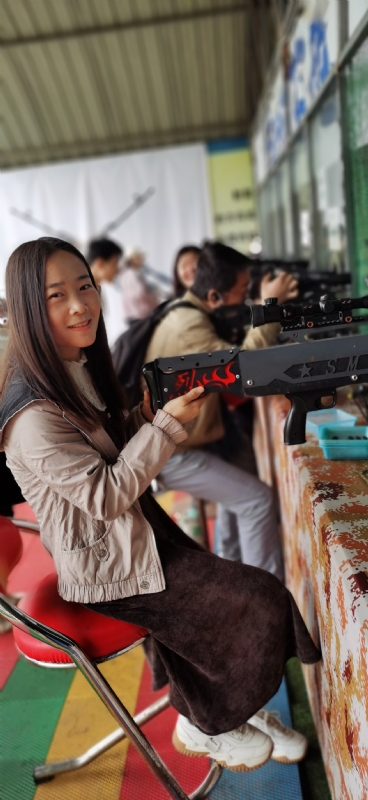 颜如玉的第一张照片--武汉相亲服务中心