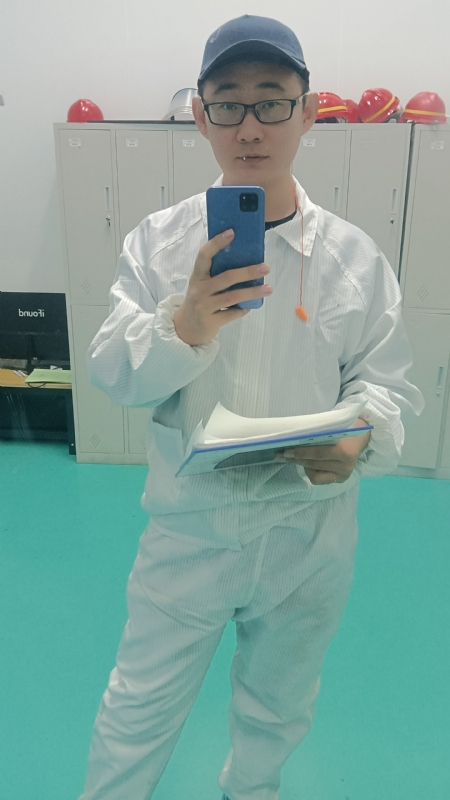 黑黑一笑的第四张照片--武汉相亲服务中心