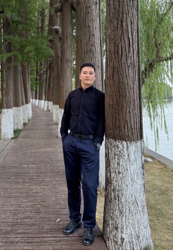 澤朔的第一张照片--武汉相亲服务中心