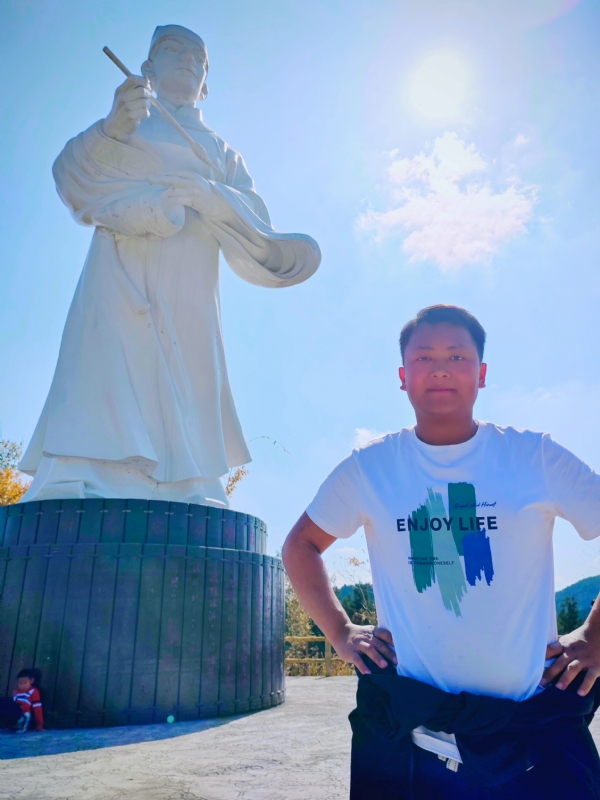 伏王虎的第一张照片--武汉相亲服务中心