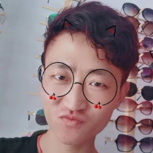 夏日炎炎的第二张照片--武汉相亲服务中心
