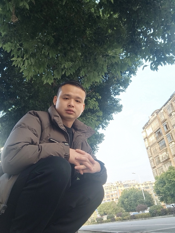 诗和远方的第一张照片--武汉相亲服务中心