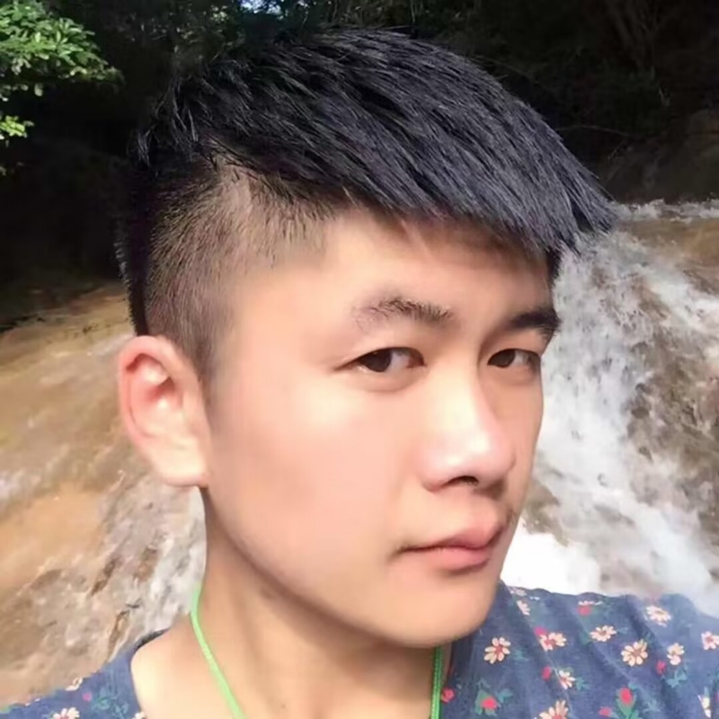 微笑的第一张照片--武汉相亲服务中心