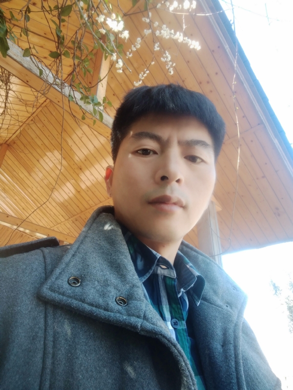 阿明的第一张照片--武汉相亲服务中心