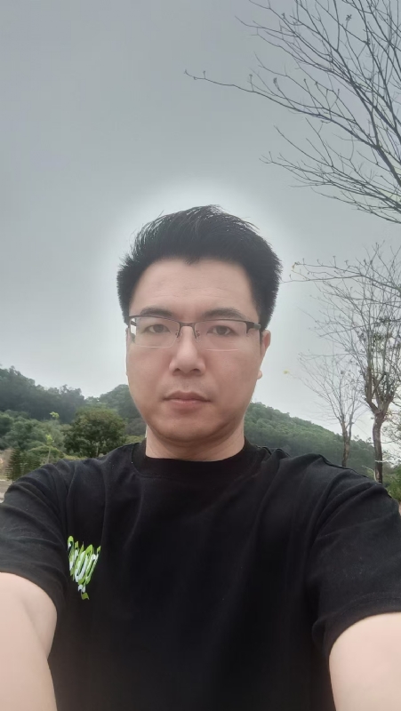 大哥哥的第二张照片--武汉相亲服务中心
