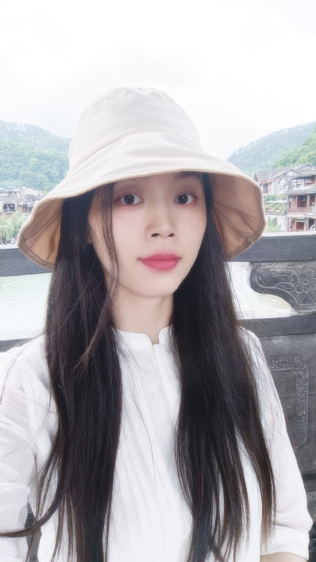 盛夏的第一张照片--武汉相亲服务中心