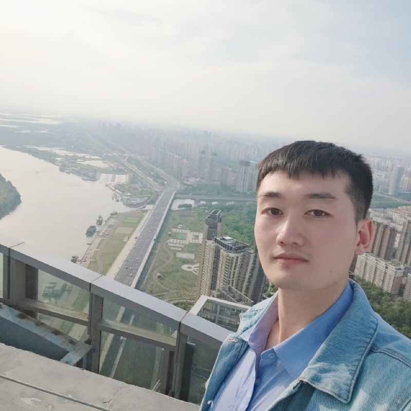 王闯的第二张照片--武汉相亲服务中心