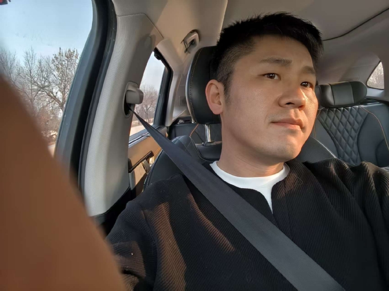 超哥的第二张照片--武汉相亲服务中心