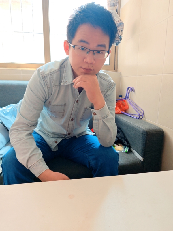 红尘一粟的第二张照片--武汉相亲服务中心
