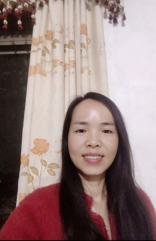 阿敏的第一张照片--武汉相亲服务中心
