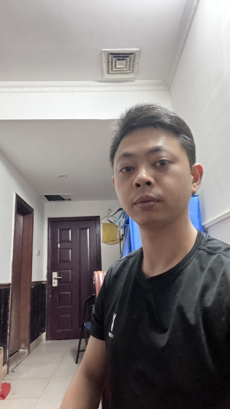 飞天猪的第一张照片--武汉相亲服务中心